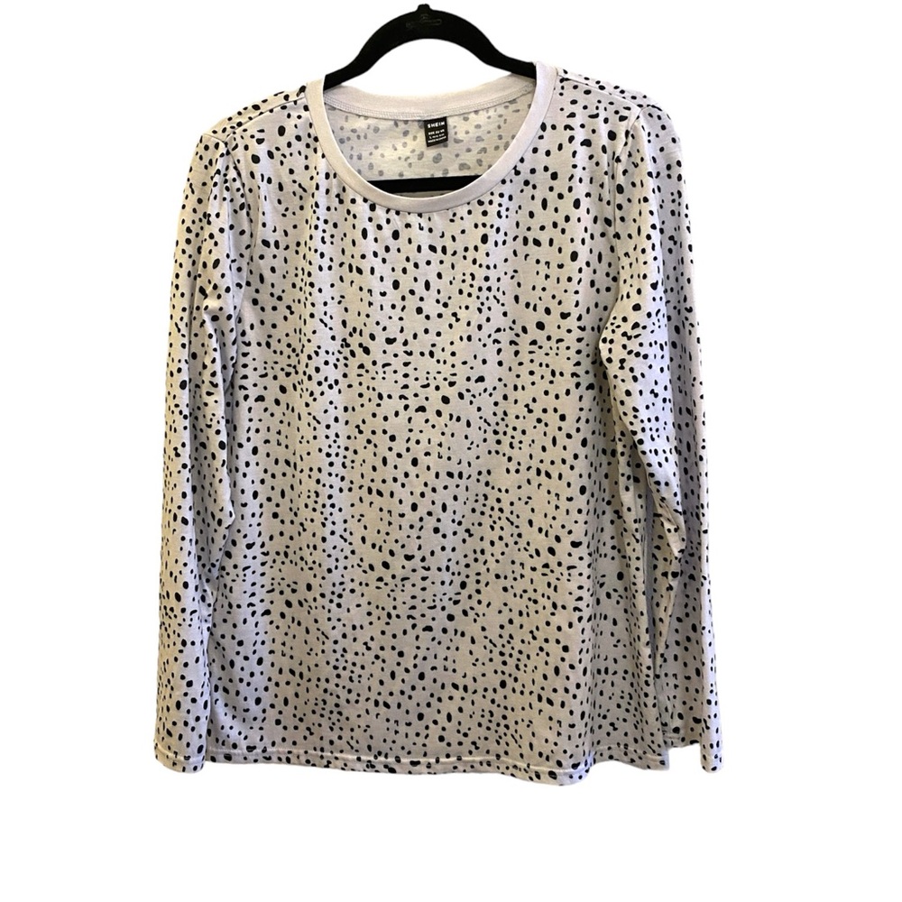 🖤5/$20 Spotted Print Long Sleeve Tee
